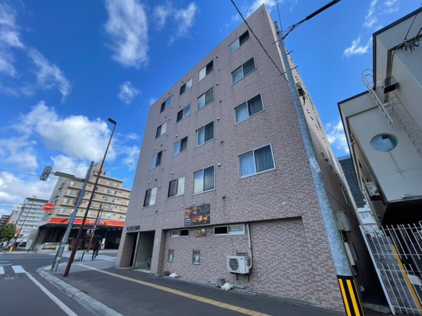 外観写真 リベルティ医大前