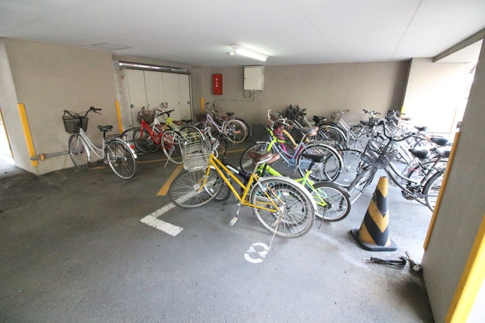 駐輪場 ハイムエルデ
