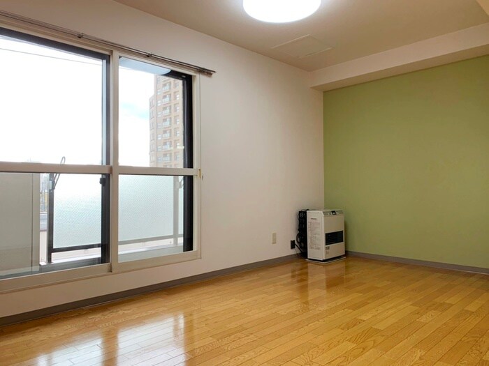 居室 ベルグ凌雲