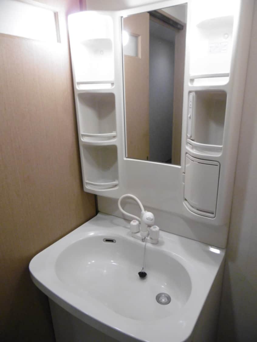 洗面 ベルグ凌雲