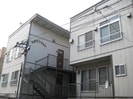 山岸マンションの外観