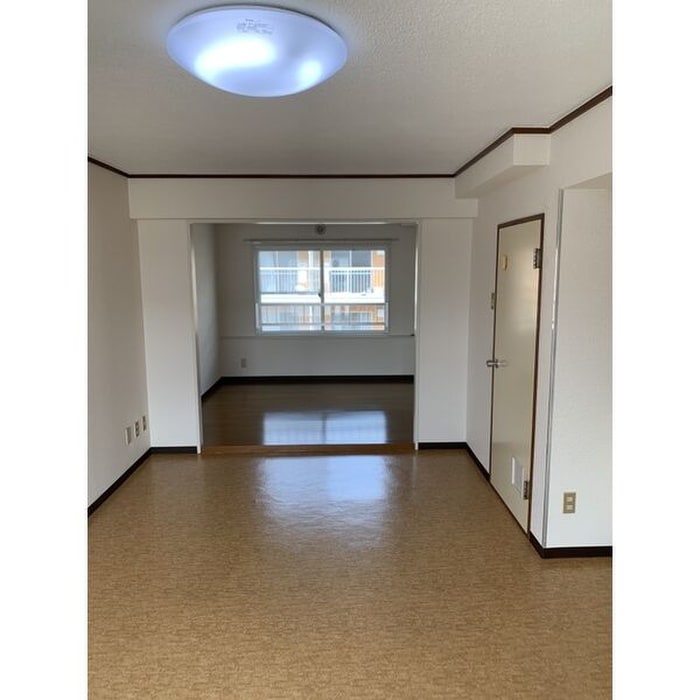 居室 中神マンション