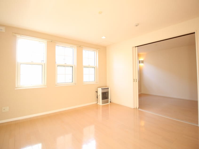 居室 エターナル一番館