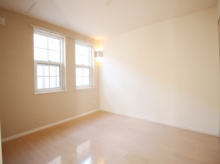 居室 エターナル一番館