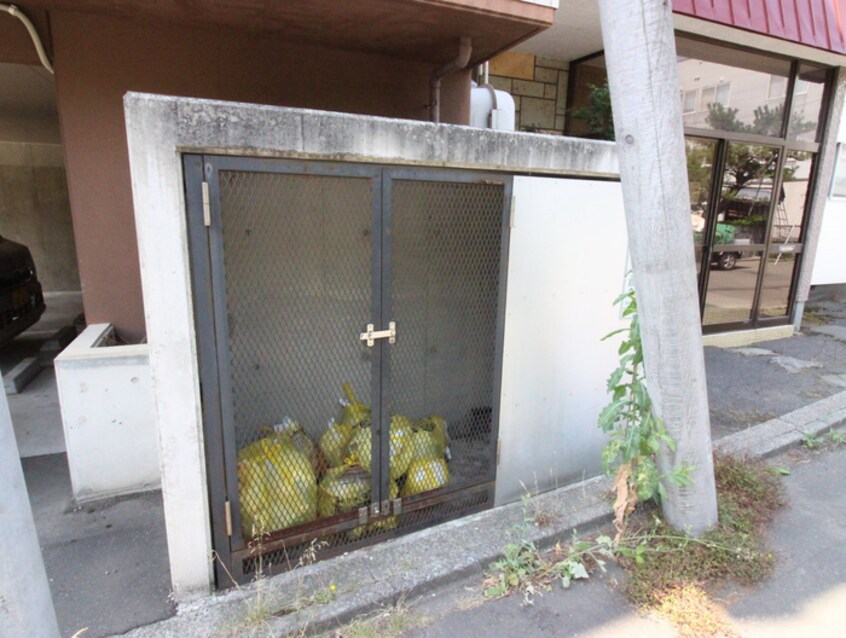 建物設備 シャイニングドリ－ム山の手