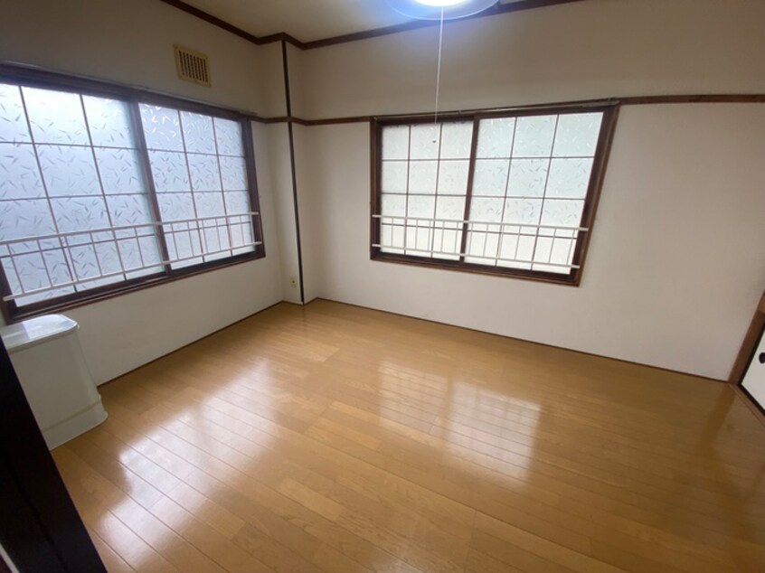 居室 上野マンション