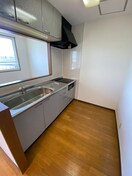 キッチン マンション天方３３