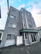 マンション天方３９の外観