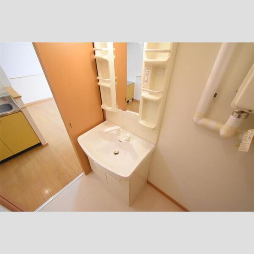 洗面 ルミエール宮の森２－８