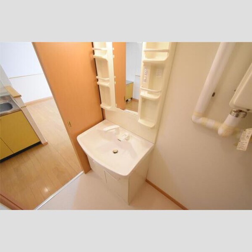 洗面 ルミエール宮の森２－８