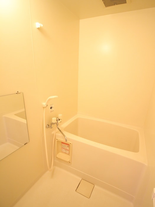 バス／シャワールーム等 イーストウォール