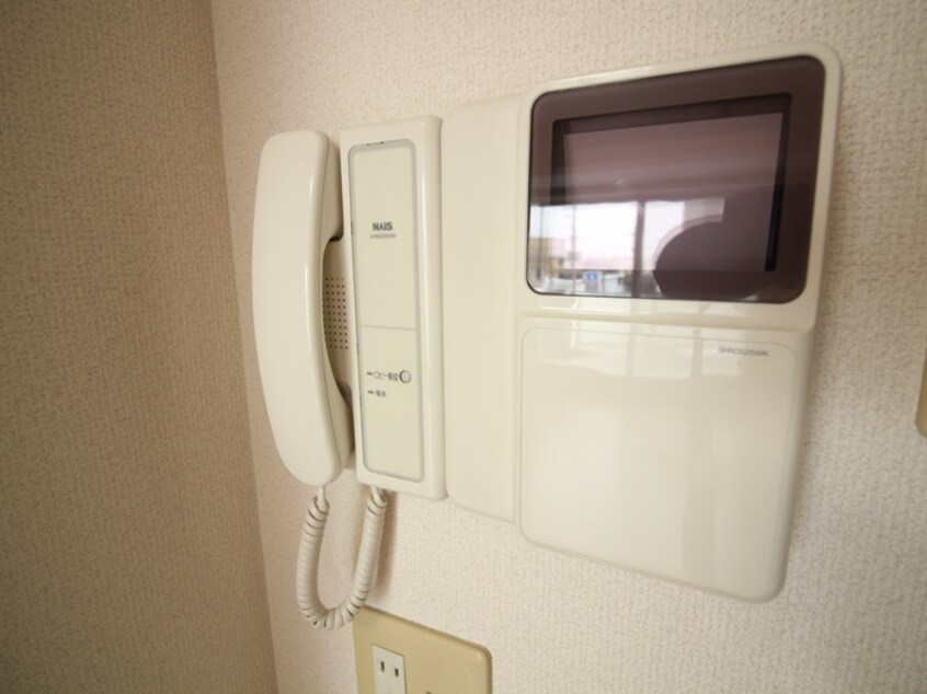 内観写真 イーストウォール