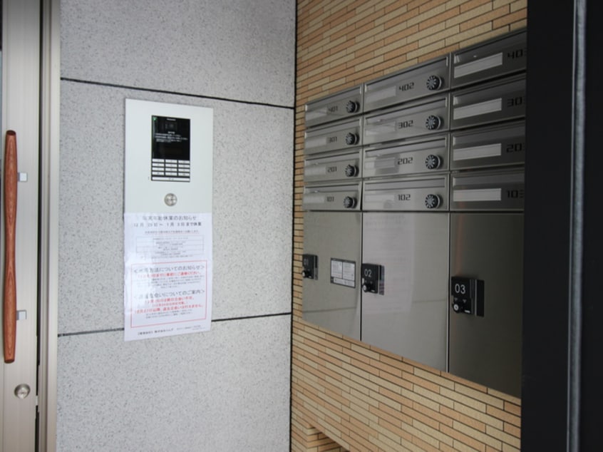 エントランス部分 ＳＯＬＡＲＥ