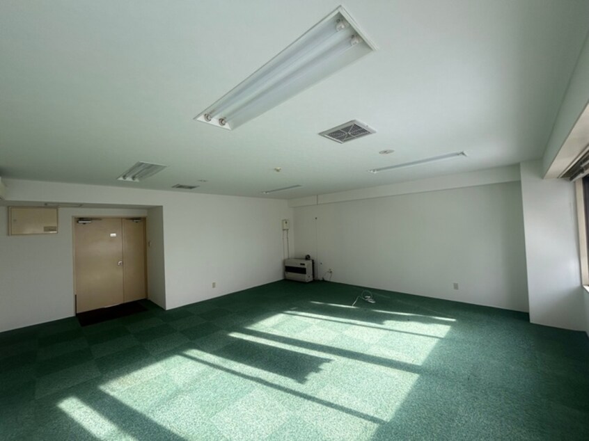 内観写真 リーフレット大通