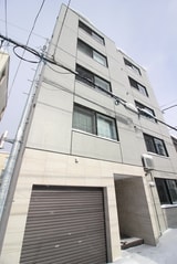 Rests on 旭山公園