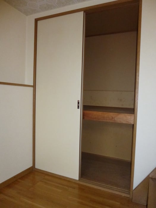 収納 メゾン３０７