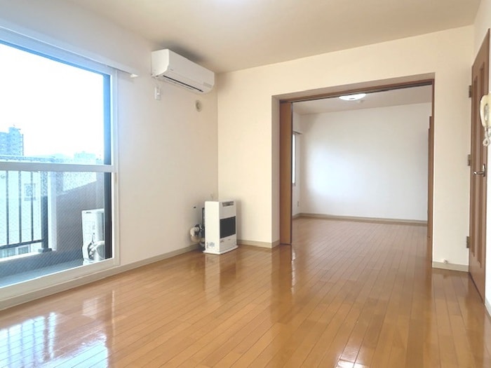 居室 プレシャスコ－ト２１