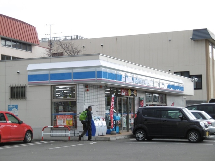 ローソン北22条東１丁目店(コンビニ)まで600m プレシャスコ－ト２１