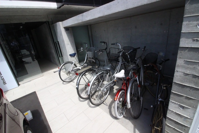 駐輪場 アストリア東札幌