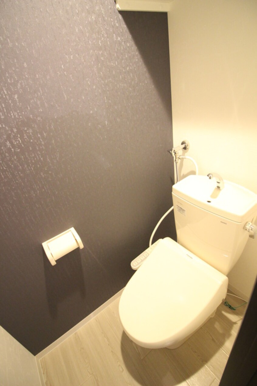 トイレ COLORE SHIROISHI