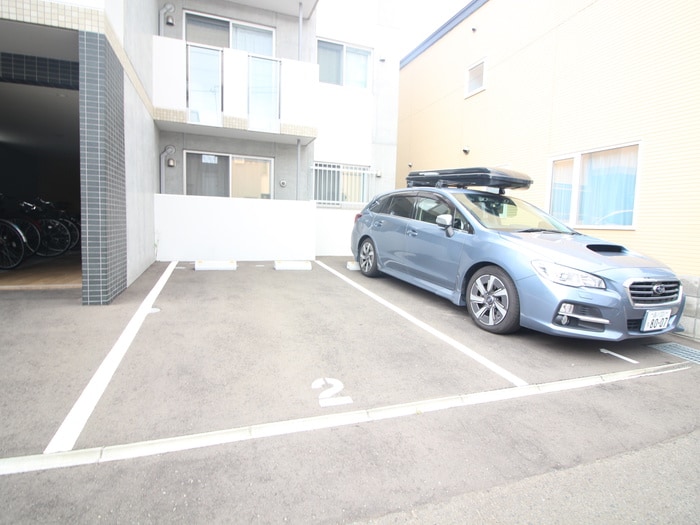 駐車場 プリエ美園