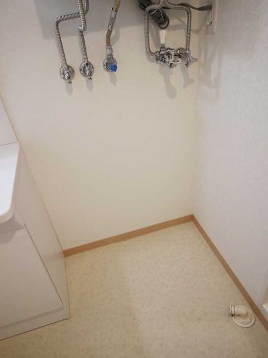 洗濯機置場 サンルーチェ北大