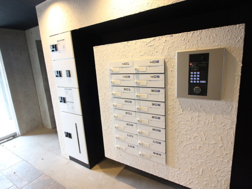 エントランス部分 ロテュス