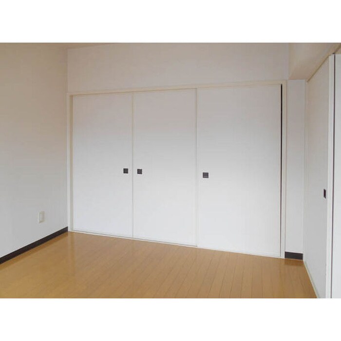 居室 ウエスト２４