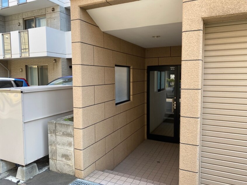 エントランス部分 パ－クヒルズ中島公園