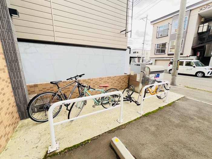 駐輪場 グランメール　K.S元町