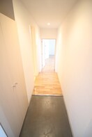 玄関 パルコ白石