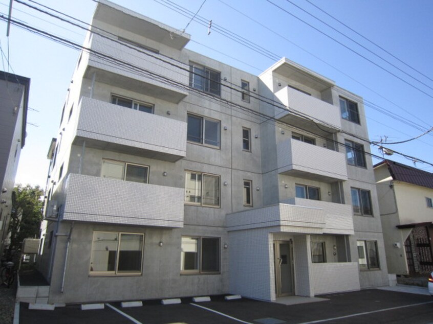 外観写真 ル・ファール南郷１５