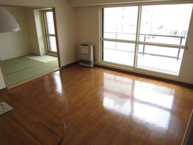 居室 サルバドール地建