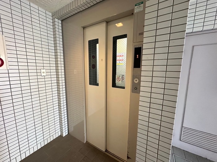 建物設備 サルバドール地建