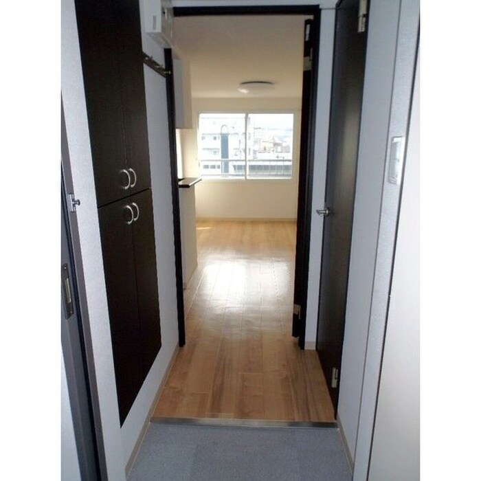 廊下 ラフィーネ旭山公園通