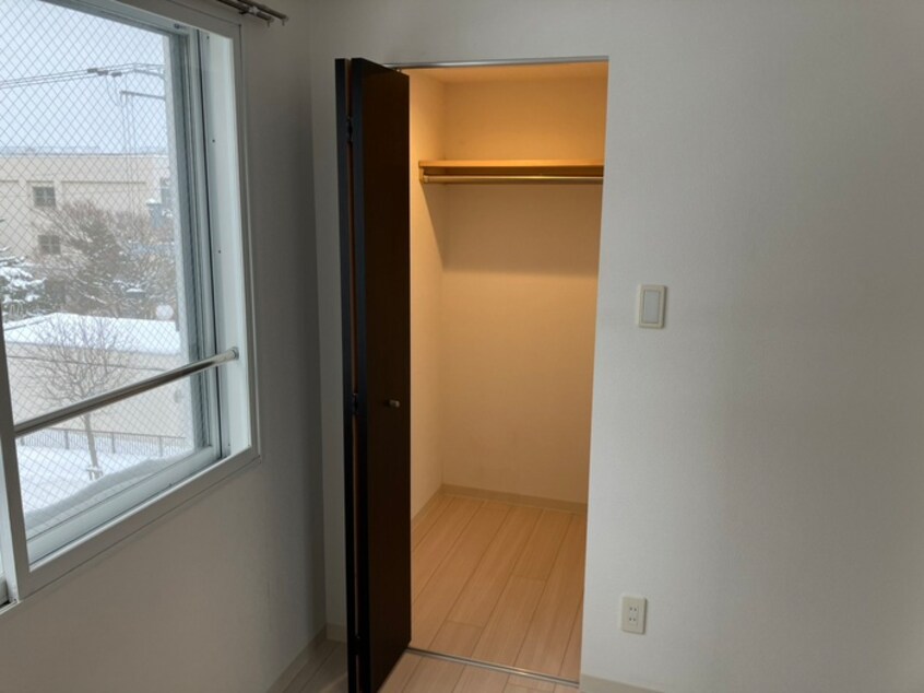 収納 COMSA月寒中央