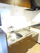 キッチン モンヴェール学園前