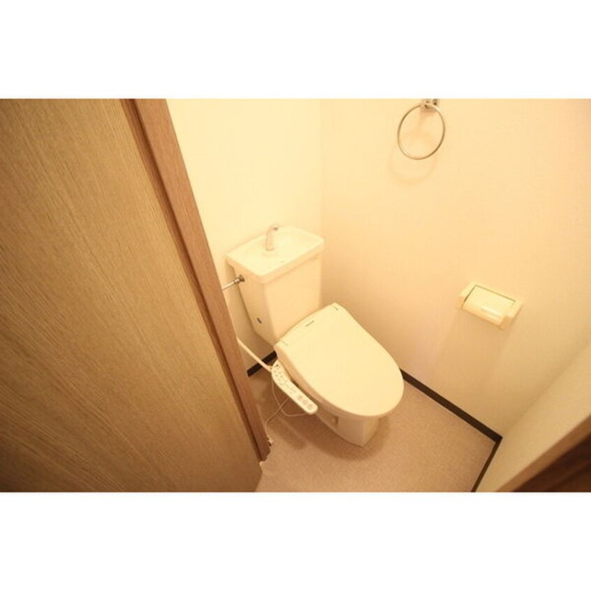 トイレ リバティ南郷１７