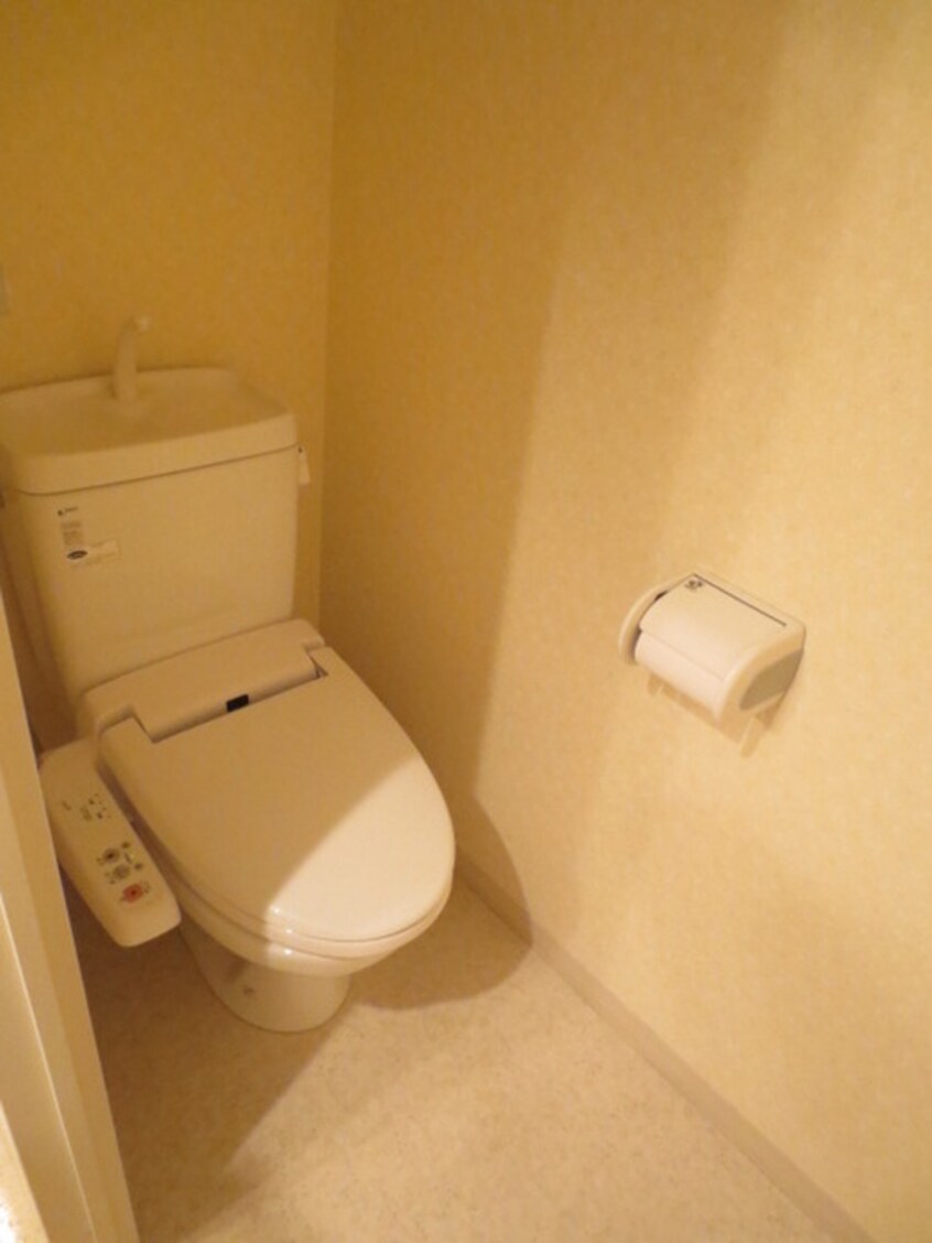 トイレ ヘルム２１