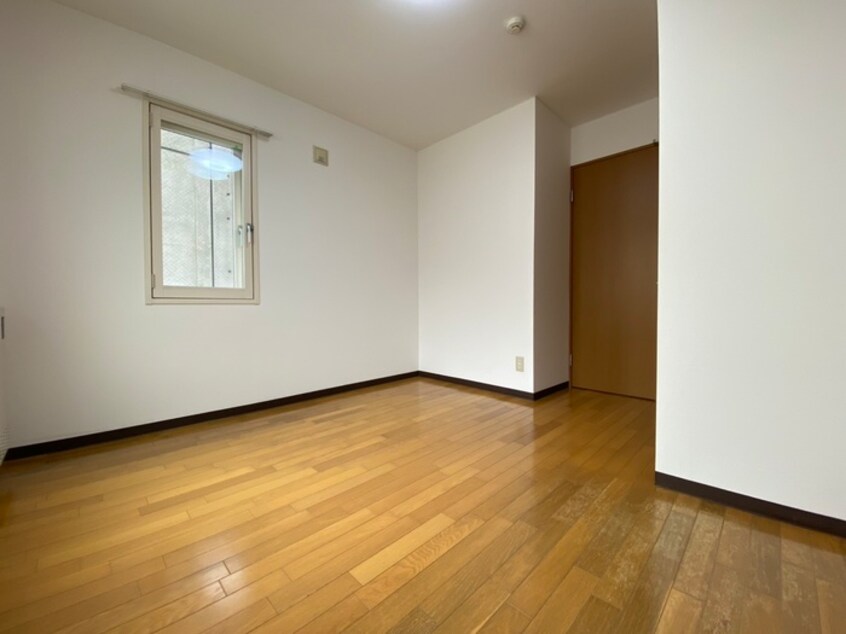 居室 グランドフラワ－