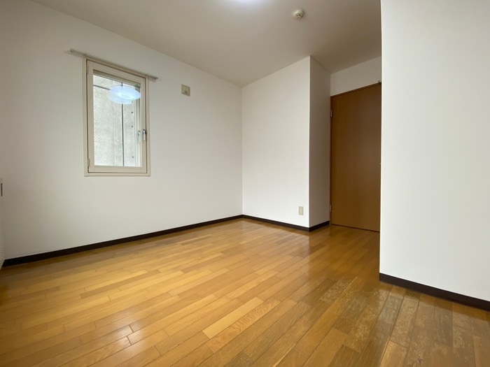 居室 グランドフラワ－