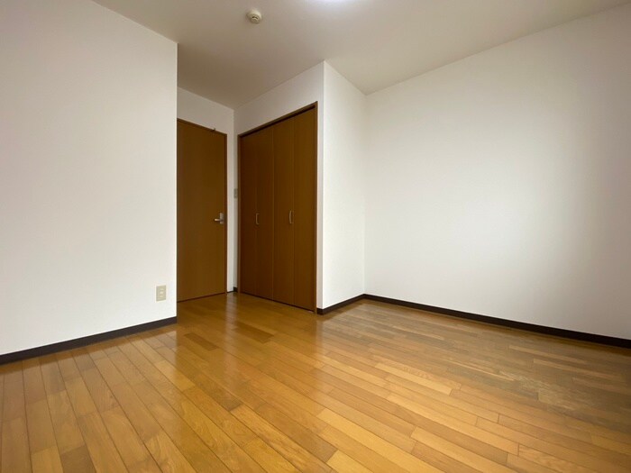 居室 グランドフラワ－