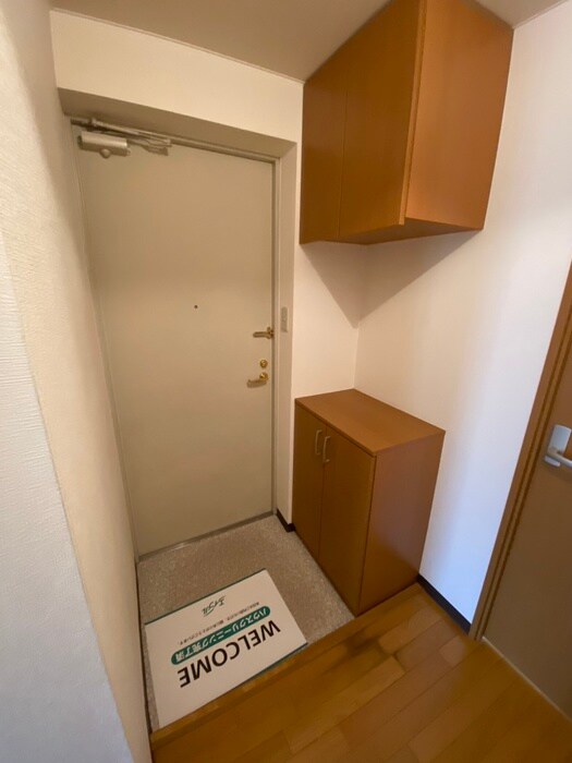 玄関 グランドフラワ－