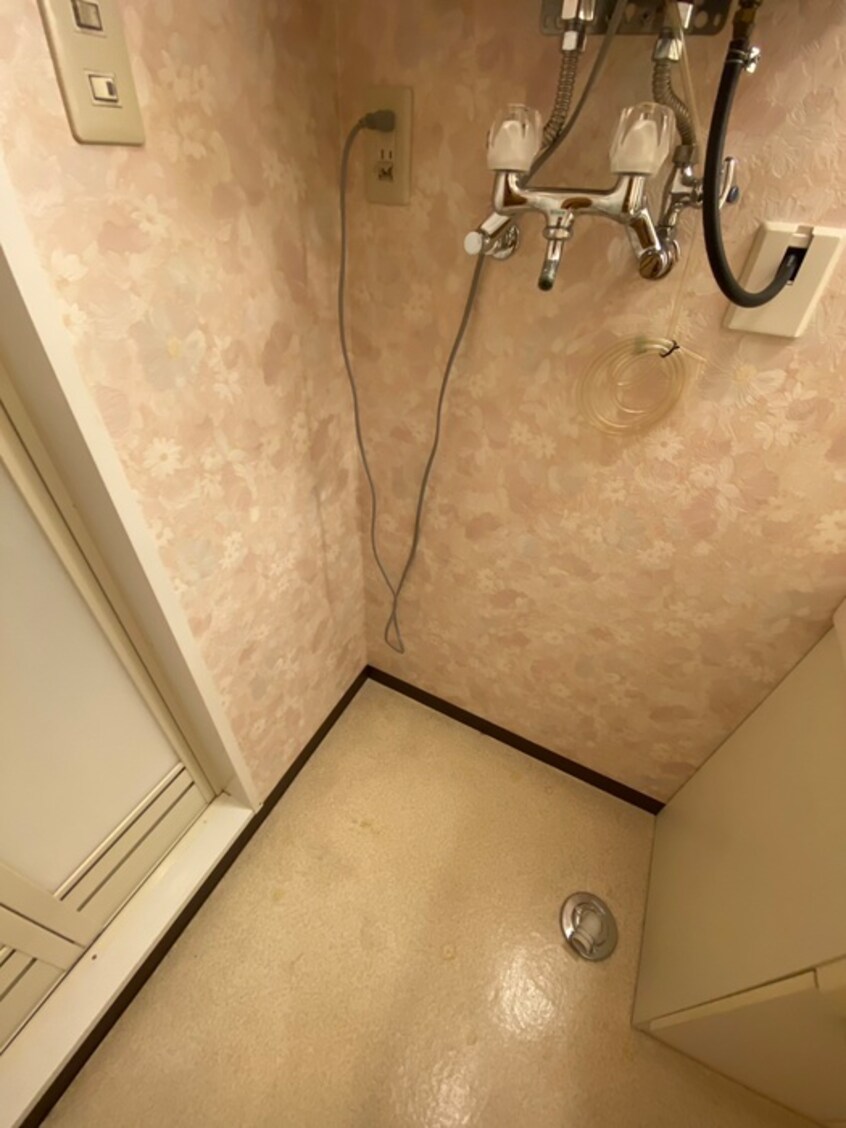 洗濯機置場 グランドフラワ－