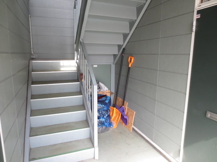 エントランス部分 メゾンフローラ