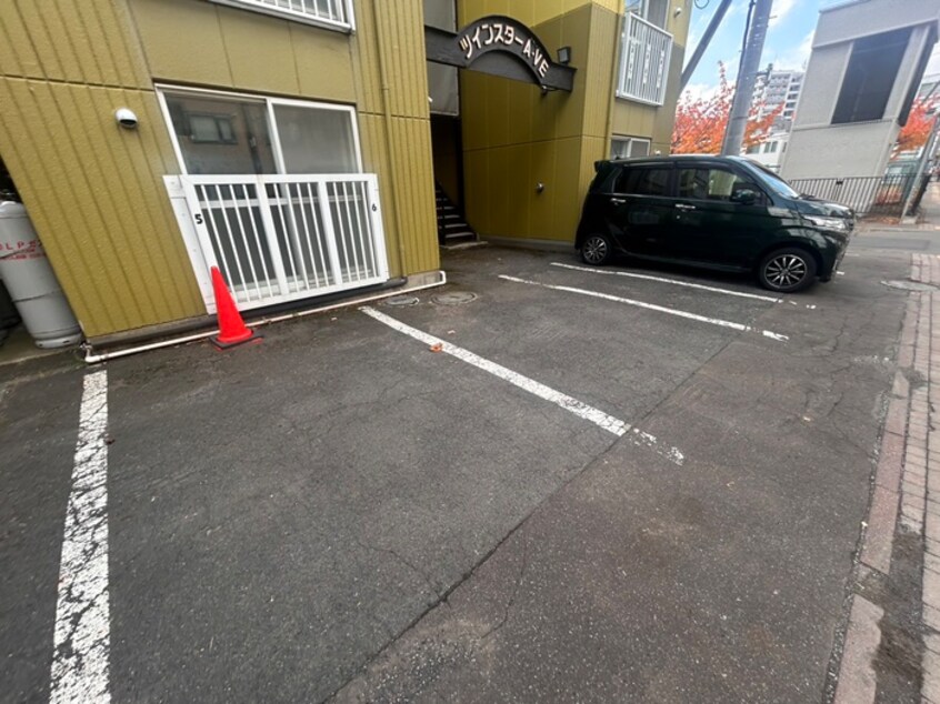 駐輪場 ツインスタ－アベニュ－