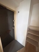 玄関 ツインスタ－アベニュ－