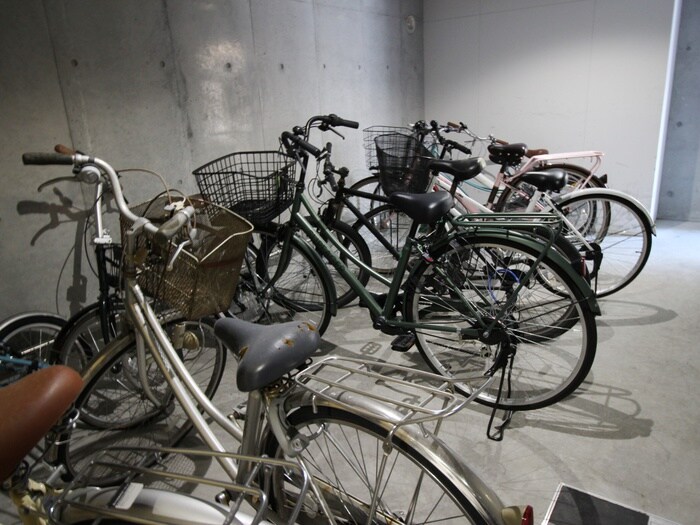 駐輪場 Ｇｒａｎｄ　Ｒａｖｉｎｅ　Ｎ27