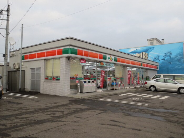 サンクス(コンビニ)まで376m ボヌール２１０