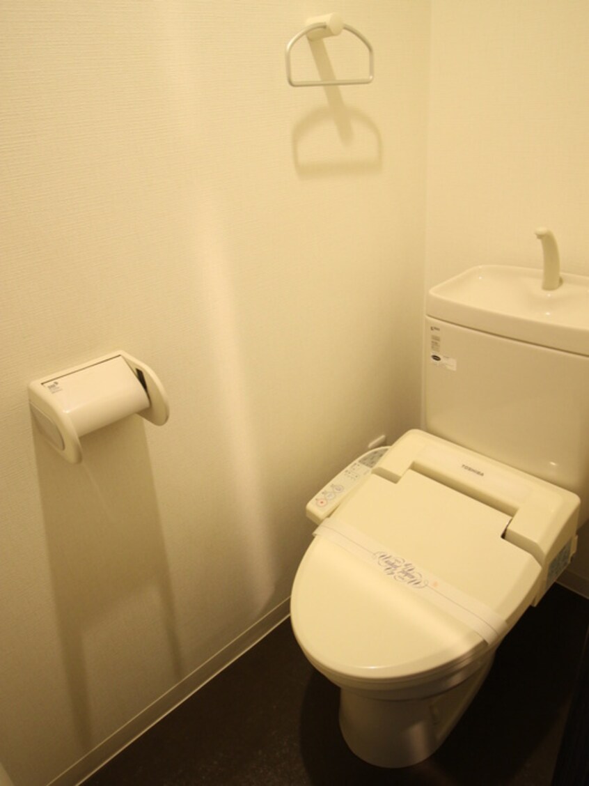 トイレ ＫレジデンスＮ２３